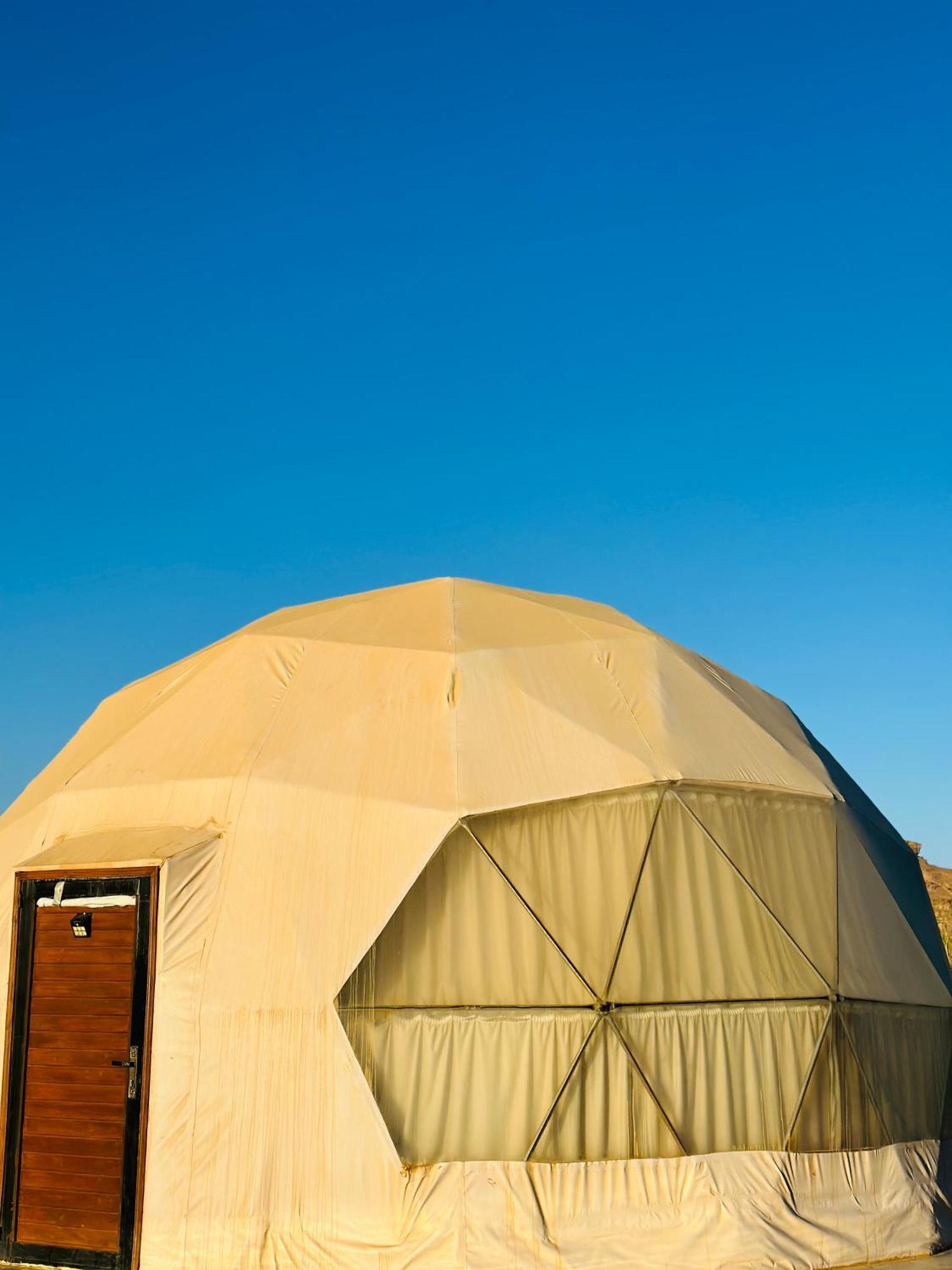 Rum Warm Bubble Camp Wadi Rum Exterior foto